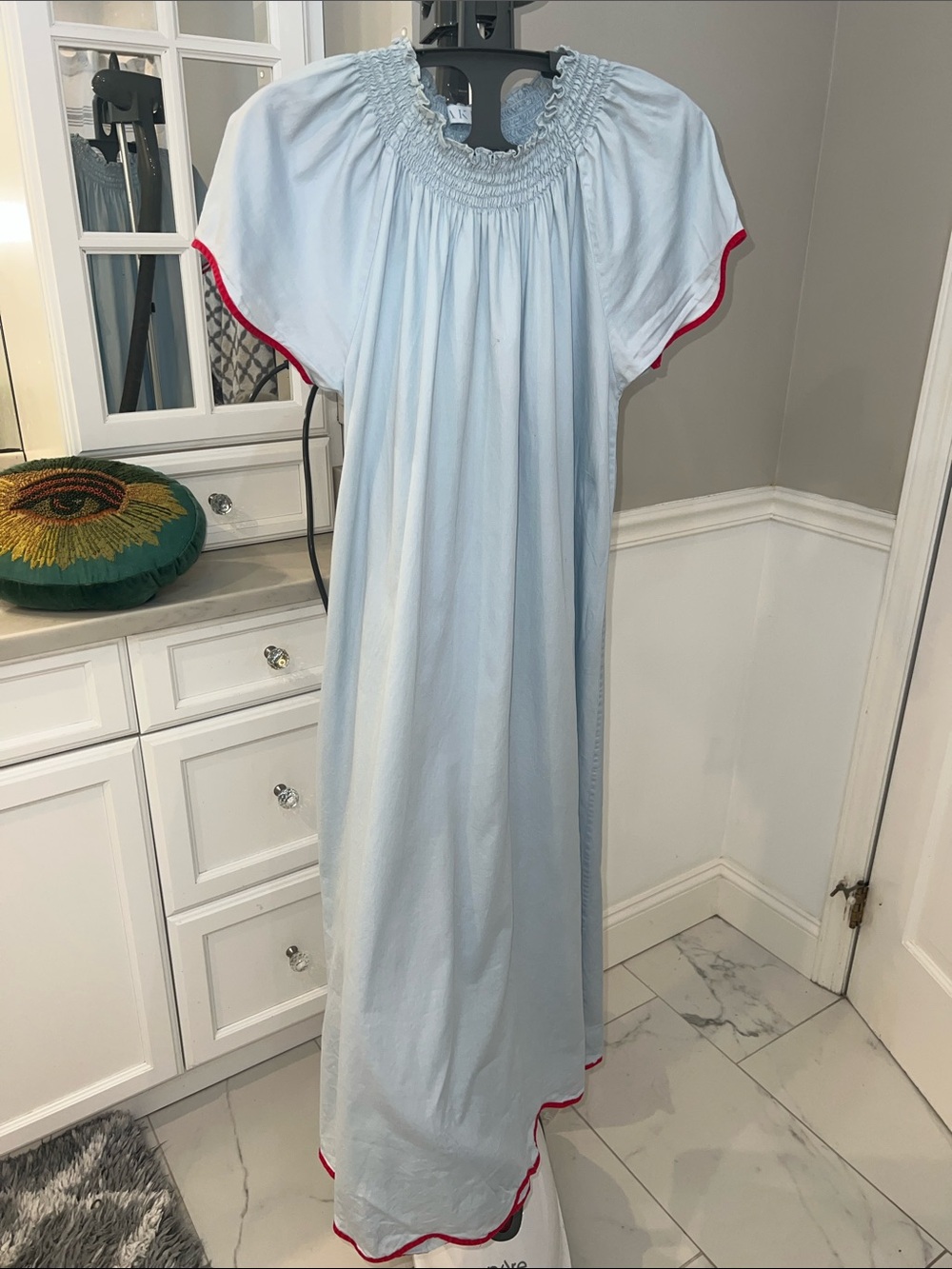 LAKE Nightgown 🌤️🌺🌺 with Red Trim